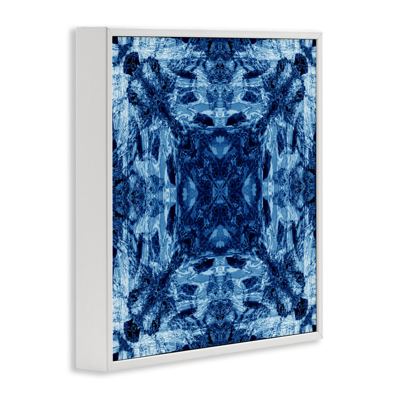 «Blue Tie Dye Symmetry», art de la giclée encadrée par El Perkin, Giclée encadrée blanc bord de mer, H 12 po x l 12 po
