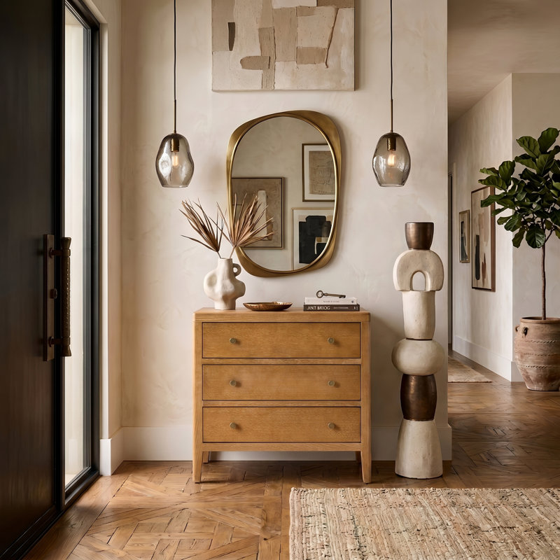 Table de bout à 3 tiroirs Shera Modern l 28 po avec centrale électrique intégrée, Chêne