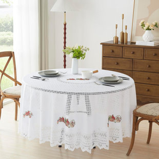 Warm Home Designs 54 x 72 Lace Tablecloth. White Rectangle Tablecloth with English Rose Design. Rectangular Tablecloth, Rustic Tablecloth or Dining