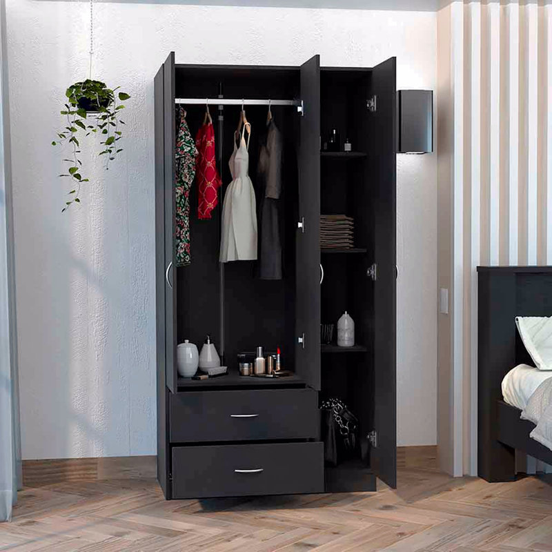 Armoire à trois portes, Noir