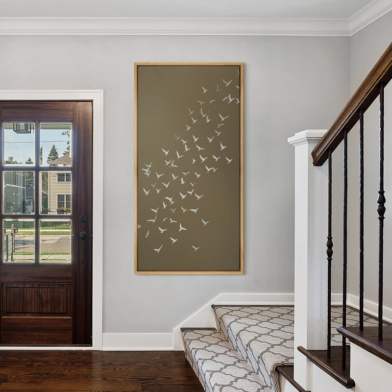 Motif diagonal de papillons blancs minimalistes sur fond vert olive, Naturel, H 60 po x l 30 po x P 1,5 po