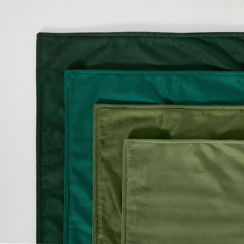 Velvet Pillow Cover, Green, 18''H x 18''W