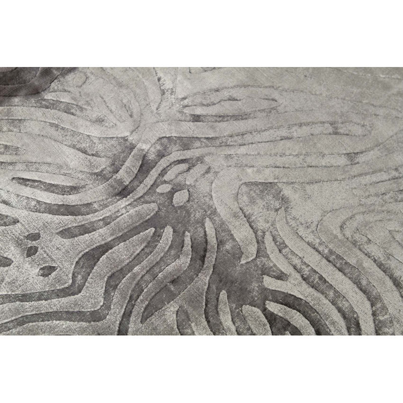 Hand-Knotted High-Quality Gray Area Rug