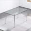 Ensemble de table et de chaises: table de salle à manger en verre, ensemble de chaises de salle à manger, 4 chaises de salle à manger grises et 1 table de salle à manger. Dimensions de la table: l 51 po x P 31,5 po x H 30 po. H1151S00428