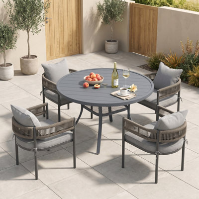 4 Person Round Outdoor Dining Set With Cushioned PE Rattan Chairs