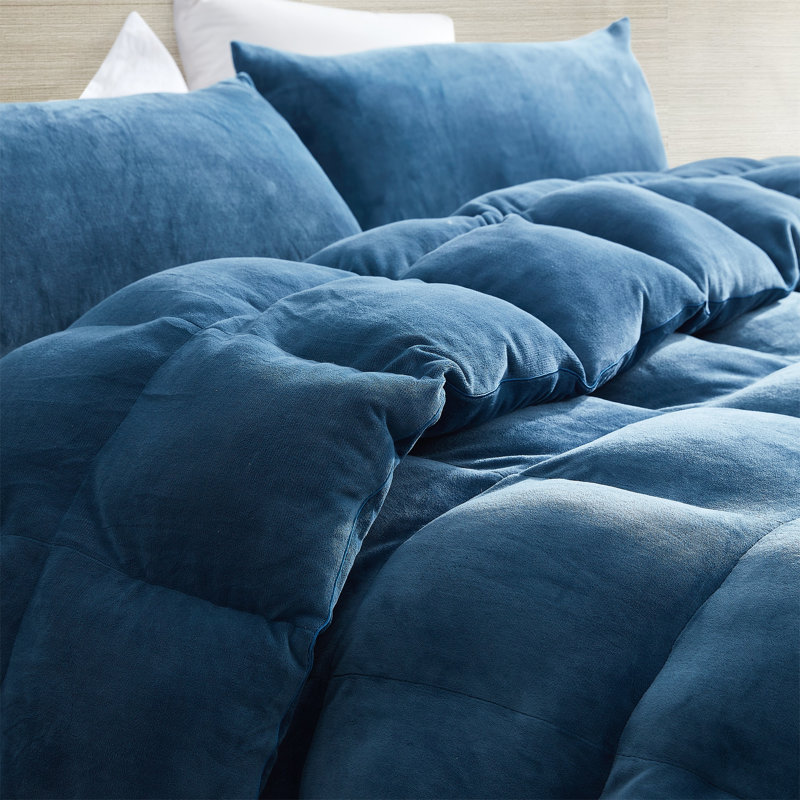 Thickest Comas Inducer Wow It's Thick Comforter Set, Alaskan King Comforter + 4 King Shams, Blue