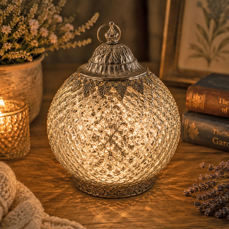Buldir Metal Novelty Lamp
