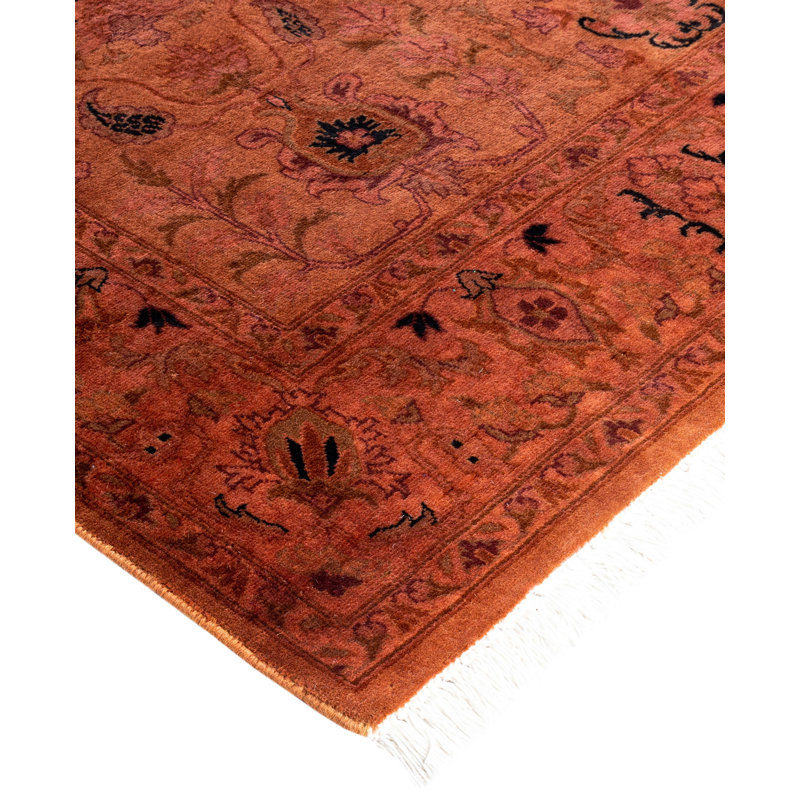 Tapis unique en laine brun 4 pi 2 po x 6 pi Huckstep