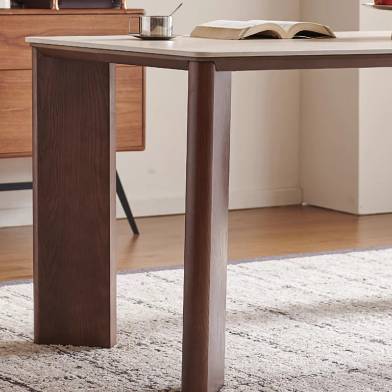 Une table de salle à manger élégante et pratique., H 29,53 po x L 70,87 po x l 35,43 po