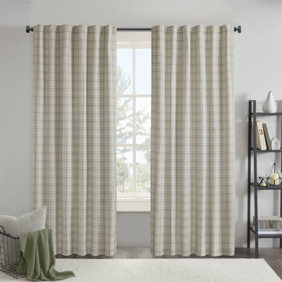 Thermal Insulation 100% Polyester Plaid Curtain Panel For All-season Comfort