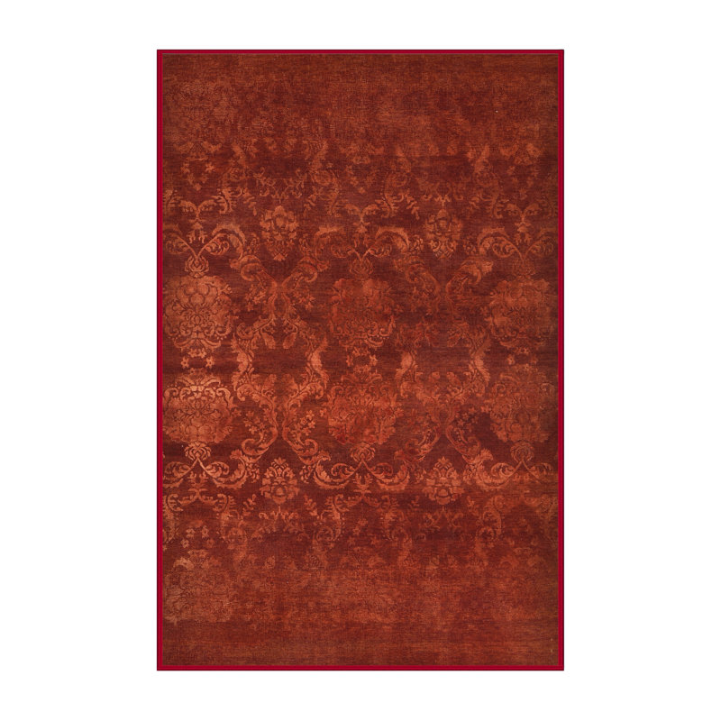 Tapis rouge Casto, Carré 4 pi