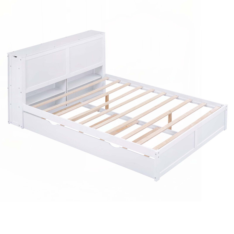 Lit plateforme avec rangement et tablettes coulissantes