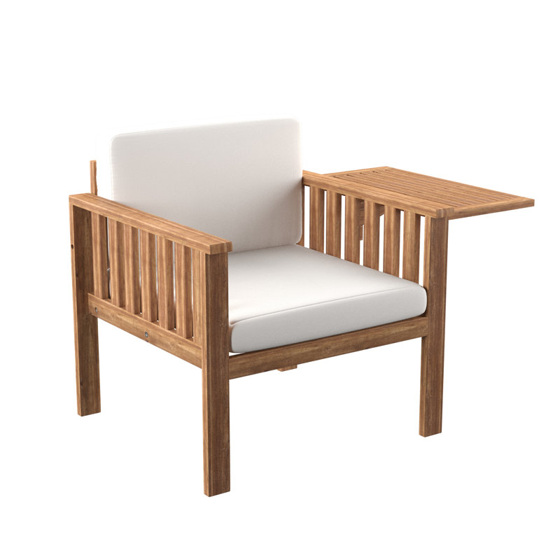 Chaise de patio avec coussins