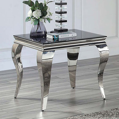 Table basse en verre avec pieds en métal