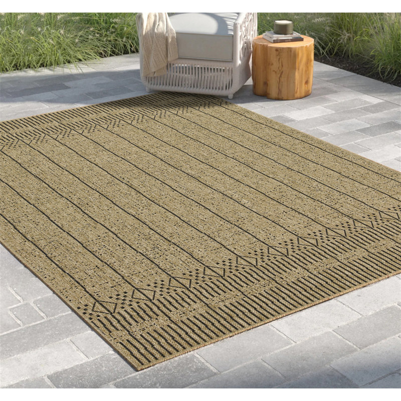 5 Ft. 3 In. X 7 Ft. 3 In. Indoor/Outdoor Area Rug, Rectangle 7'10" x 10'3"