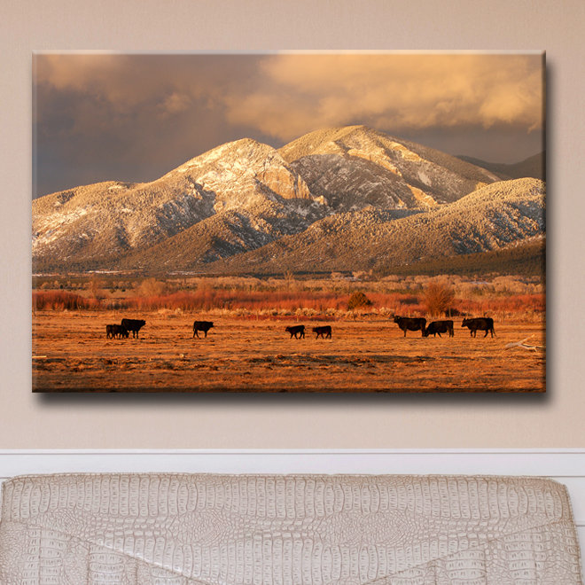 « el salto bovins », reproduction de photo sur toile tendue, H 16 po x l 20 po x P 1,5 po