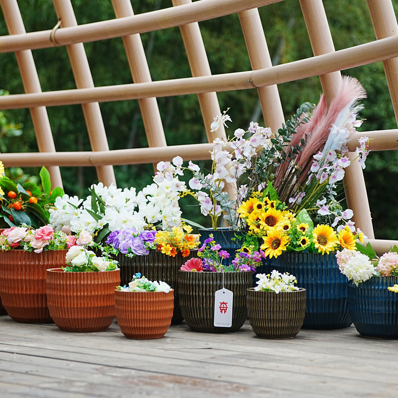 Ensemble de 4 pots de fleurs cannelés en céramique, jardinière moderne pour patio, jardin, rebord de fenêtre - café foncé 