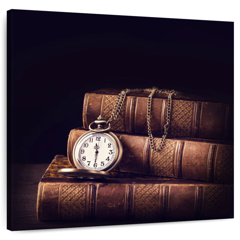 Livres et montre de poche Kerner, H 36 po x l 36 po