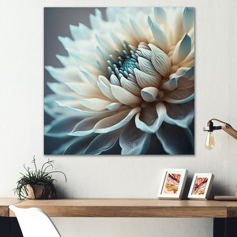 «Dahlia Flowers Blue and White III», reproduction sur toile, L 16 po x H 16 po, Toile tendue