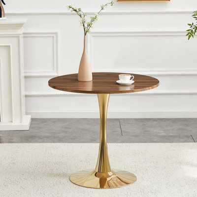Amelia-Lillie Round Pedestal Dining Table