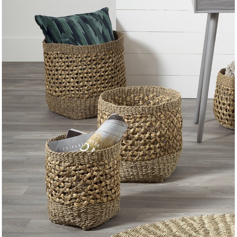 17 Stories Seagrass Basket