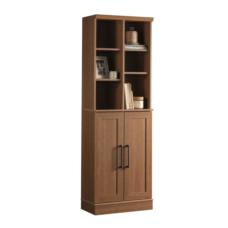 Armoire de rangement brune pour organiser les articles ménagers, tablettes réglables, portes en brun, six configurations, stable sur un sol inégal