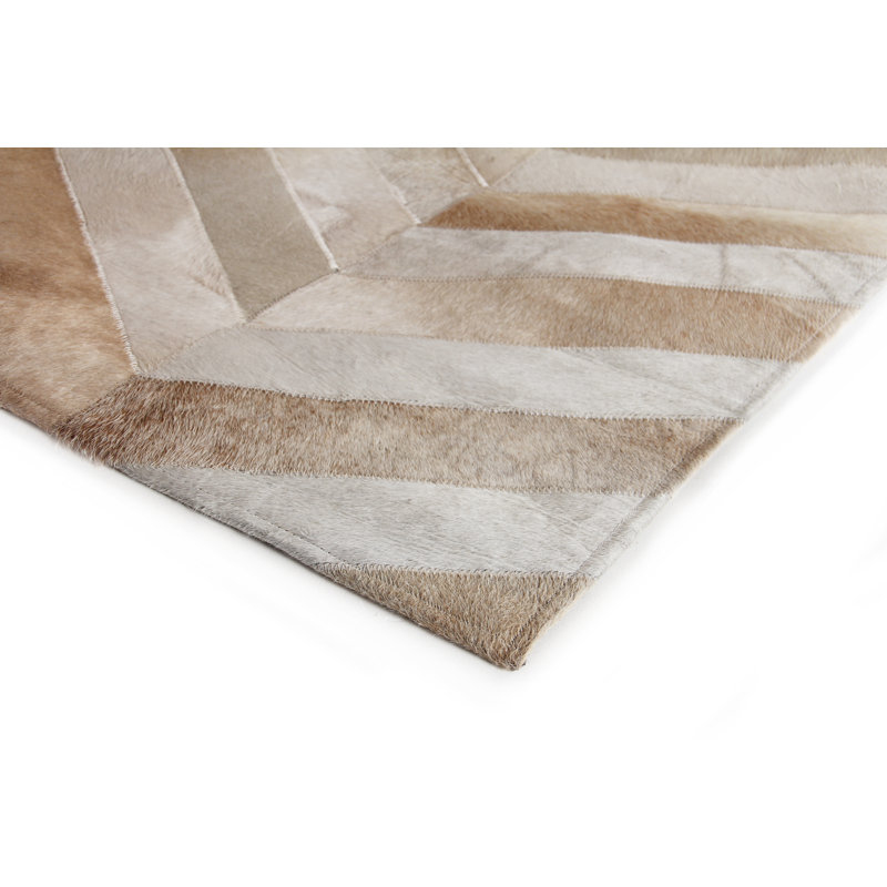 Natural Hide Hand Woven Cowhide Chevron Area Rug, Rectangle 8' x 11'