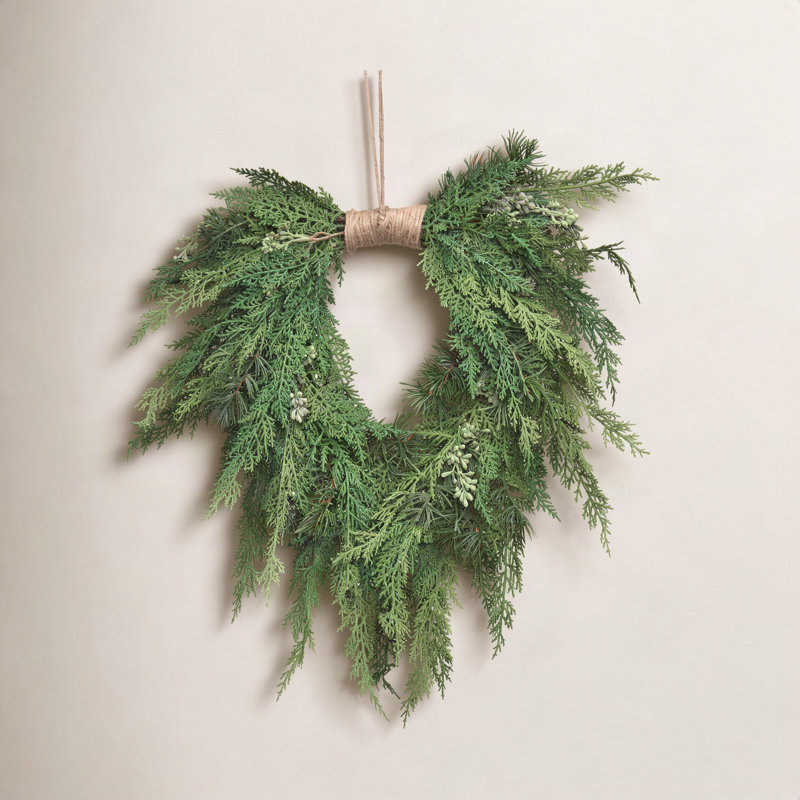 Couronne en polyéthylène Natural Touch, H 22,05 po x l 22,05 po x P 5,91 po
