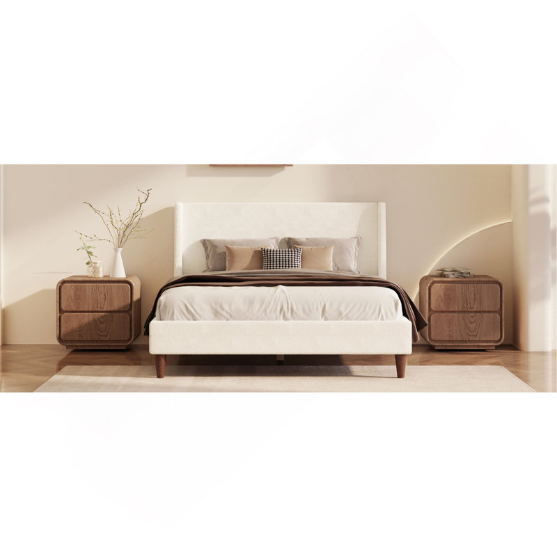 Lit plateforme tapissier moderne ivoire avec tête de lit à oreilles et pieds en bois de noyer, Très grand lit