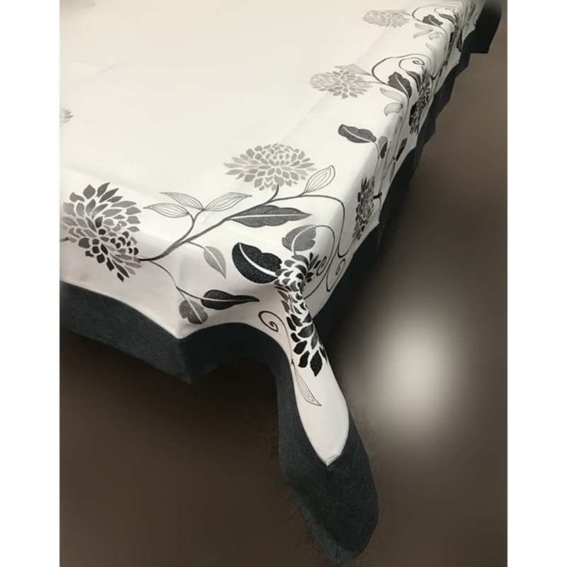 Nappe Tola, L 90 po x l 68 po