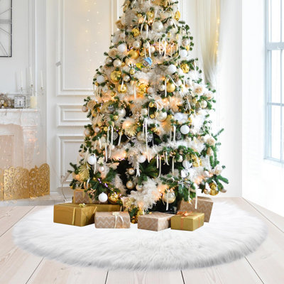 Plush Christmas Tree Skirt