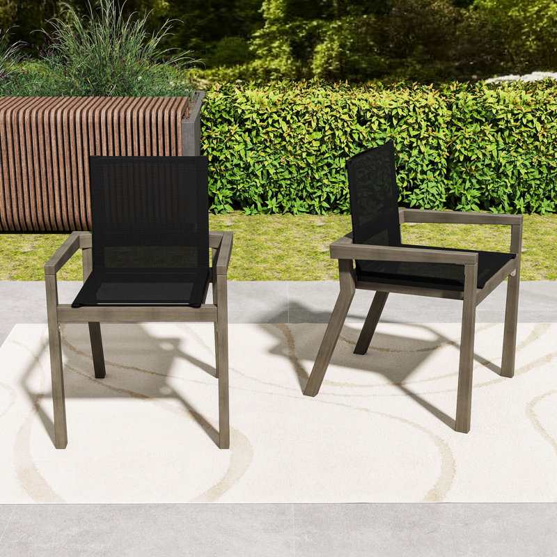 Ensemble de 2 chaises de salle à manger d'extérieur en bois avec assise en filet et structure durable pour patio ou bord de piscine