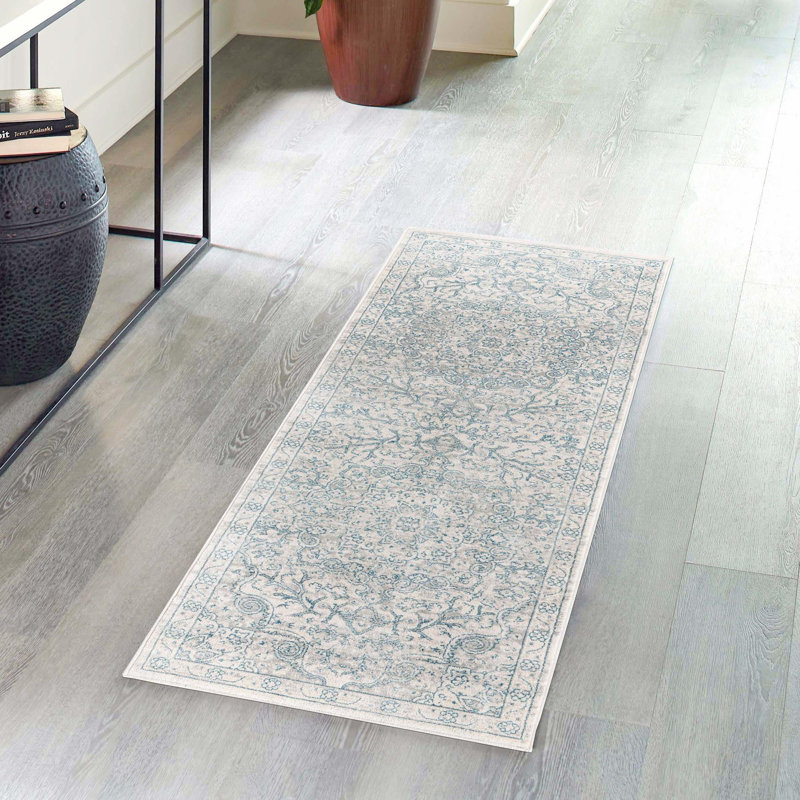Kaleigh Oriental Indoor Rug, Runner 2'7" x 10'2"
