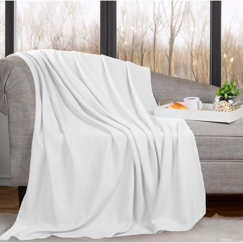 Full/Queen White Cotton Chevron Woven Blanket