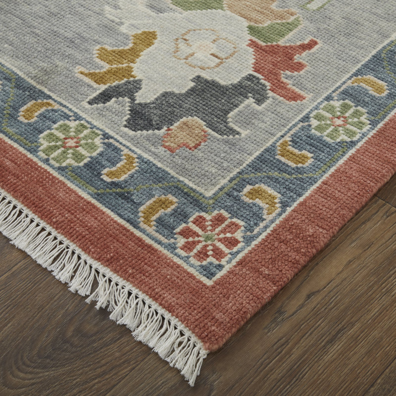 Karina Hand Knotted Wool Floral Area Rug in Rust/Gray, Rectangle 3'6" x 5'6"