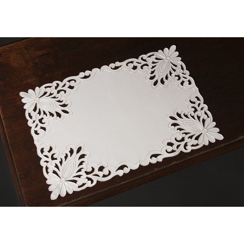 Armadillo Polyester Embroidered Rectangle Placemat