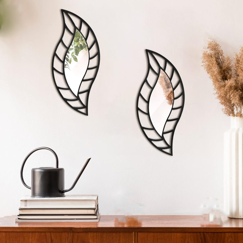 Leaf Water Drop Mirror, Black