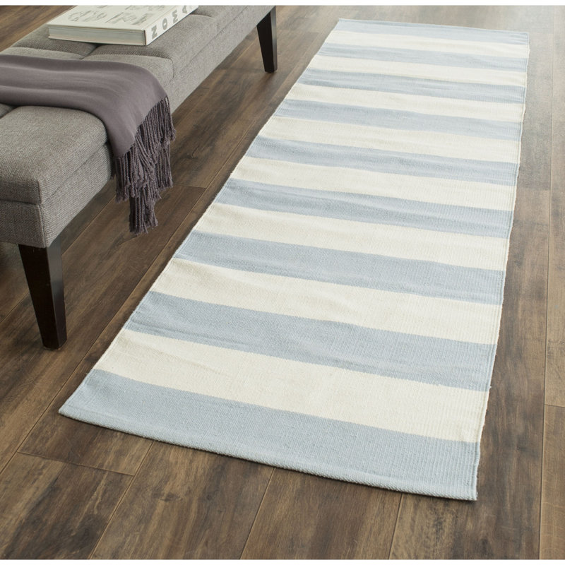 Tapis rayé bleu ciel / ivoire Brookvale, Tapis de couloir 2 pi 3 po x 11 pi 7 po