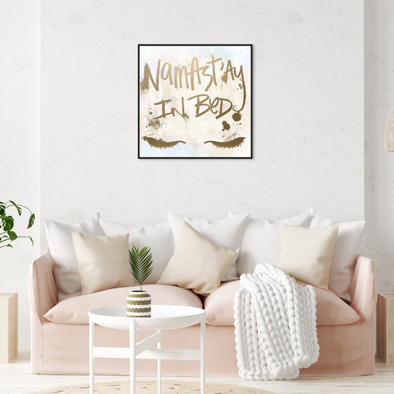 Namastay in Bed - art textuel sur toile, H 20 po x l 20 po, Toile avec cadre noir