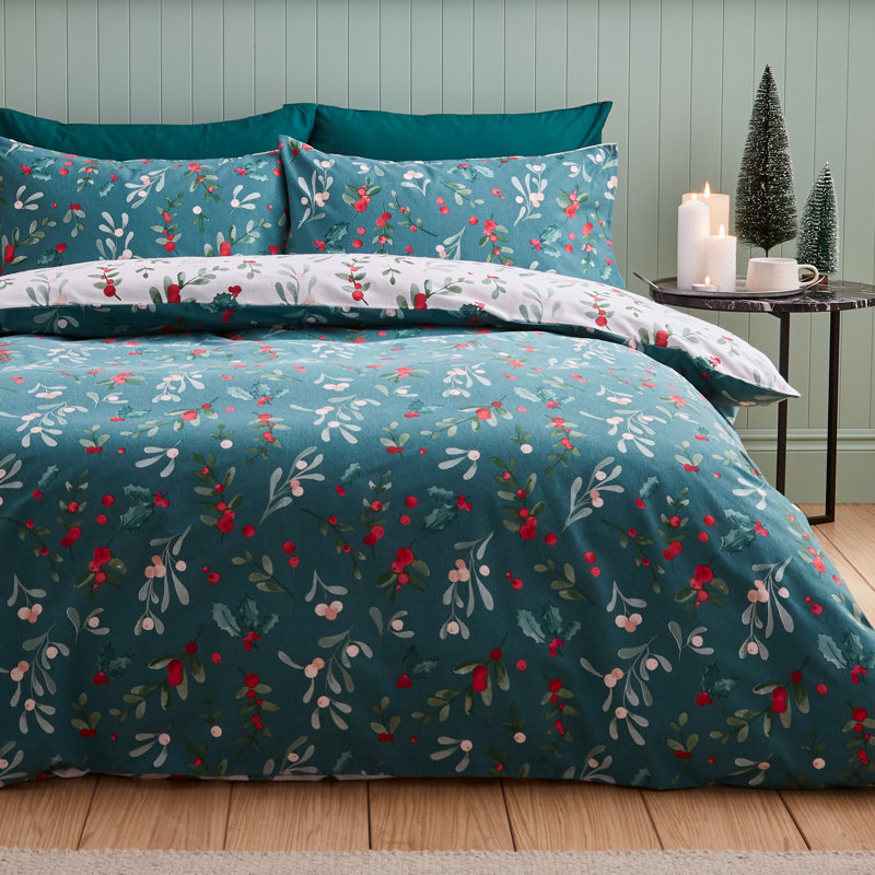 Brushed Cotton Christmas Holly and Mistletoe Duvet Cover Set, Double Duvet Cover + 2 Standard Pillowcases