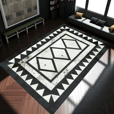 Tapis noir et blanc en cuir de vache, tapis moderne en patchwork, tapis en cuir véritable pour le salon, décor de cuir de vache fait à la main, taille personnalisée disponible_8,83 po x 12 pi
