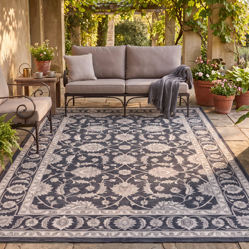 Tapis Sinclair traditionnel à motif floral intégral gris ivoire beige, lavable à la machine, antidérapant, à poils courts, pour l'intérieur et l'extérieur, adapté aux animaux domestiques, idéal pour le salon, la chambre, la salle à manger, l'entrée, le corridor ou le bureau.