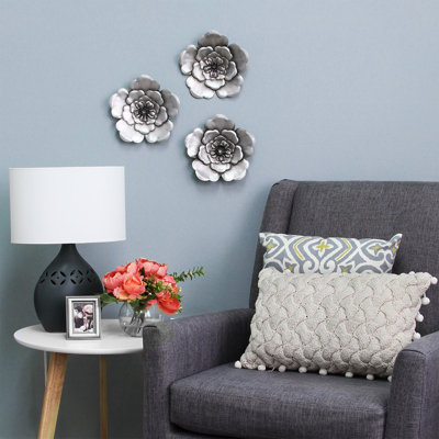 (Set of 3) Silver Metal Wall Flowers Hanging Dimensional Sculptures