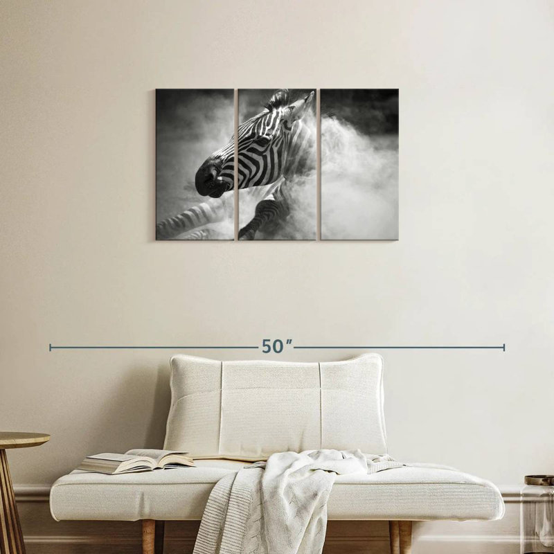 Brampt Dusty Zebra, 20" H x 33" W