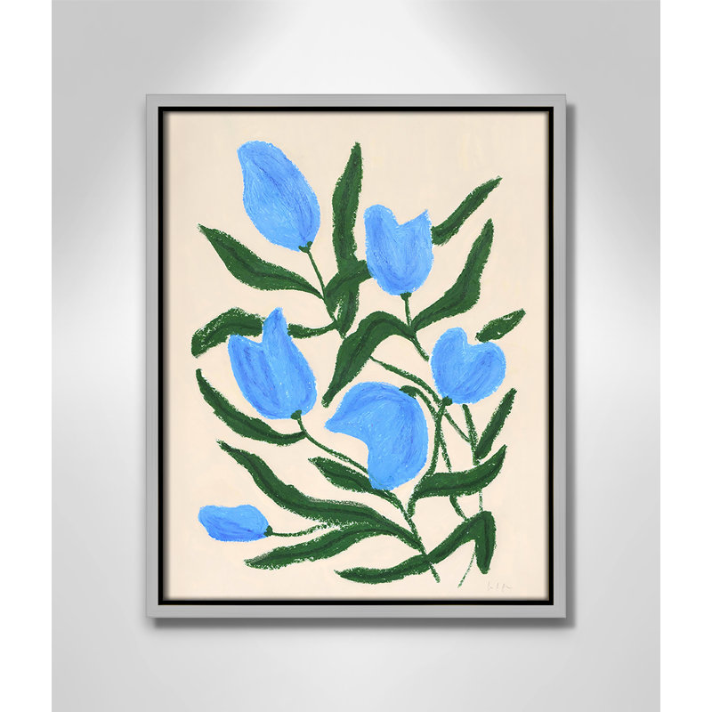 «Colette Blue Tulips Print» par Camilla Bergqvist, Argent argent, H 15,5 po x l 12,5 po