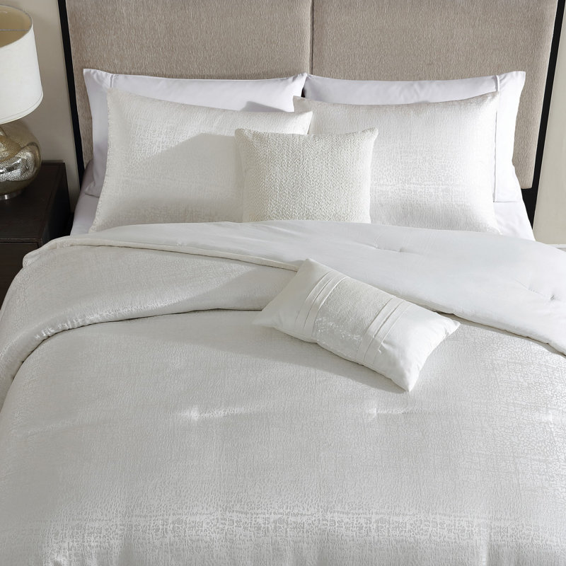 Tahari Home Sterling 5-Piece Abstract Jacquard Comforeter Set, Bright White, King Comforter + 2 King Shams + 2 Throw Pillows