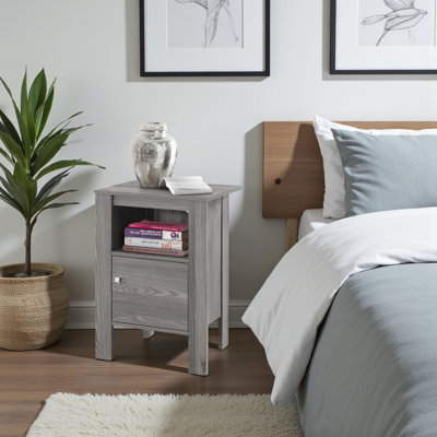 Sandra Nightstand