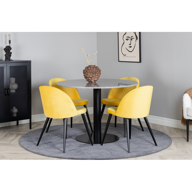 Occoquan 4 - Person Dining Set