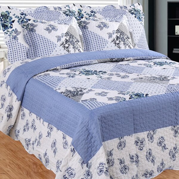 Patch Magic Floral Quilt Set & Reviews | Wayfair