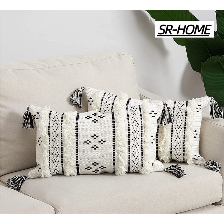 https://assets.wfcdn.com/im/30270313/resize-h755-w755%5Ecompr-r85/2306/230601437/Tassels+Cotton+Pillow+Cover.jpg